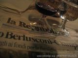 Scontro Berlusconi - Ciampi (Napoli/2005) (36.04 KByte) Caffè und Zeitung : Scontro Berlusconi - Ciampi (Napoli/2005)
