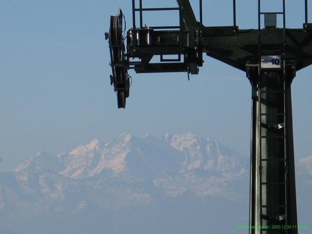24.12.2005 - La ricostruziuone : 2005_12_24-26_7200_LavenoMottarroneMonteviascoLiftology016_1280x1024.jpg
