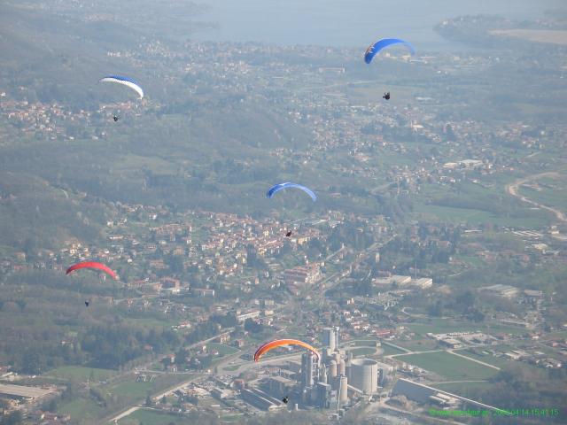 14.4.2006 -  La nuova funivia di Laveno : 2006_04_14_LavenoLiftology_045030_1280x1024.jpg
