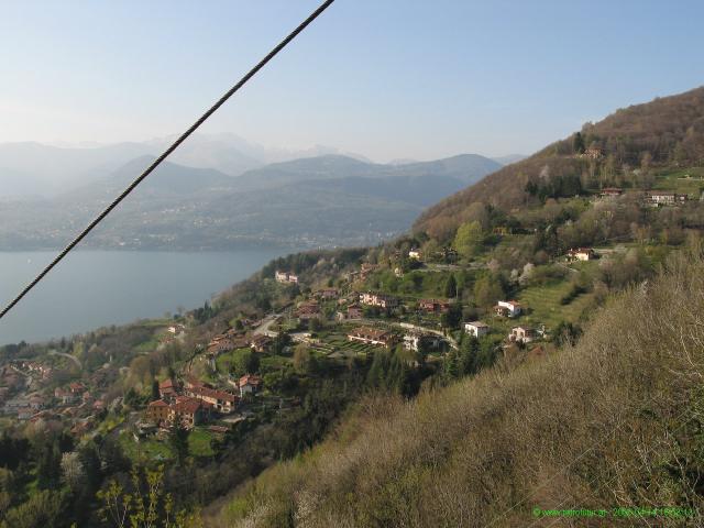 14.4.2006 -  La nuova funivia di Laveno : 2006_04_14_LavenoLiftology_079050_1280x1024.jpg
