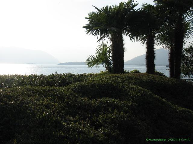 14.4.2006 -  La nuova funivia di Laveno : 2006_04_14_LavenoLiftology_095059_1280x1024.jpg