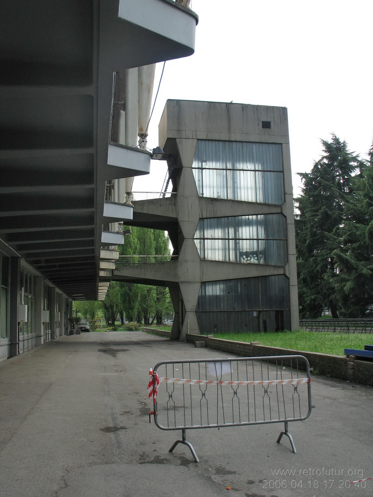 Palazzo del Lavoro : 2006_04_18-20_198_TorinoUrbanity.jpg