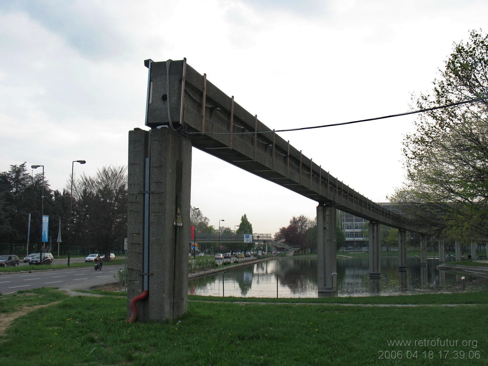 Alweg Monorail : 2006_04_18-20_220_TorinoUrbanity.jpg