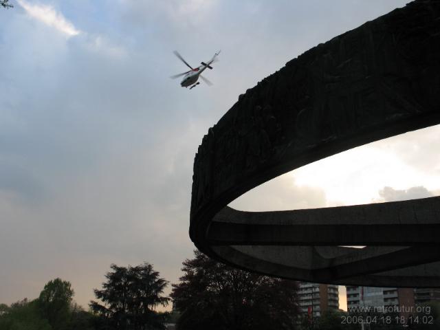 Alweg Monorail : 2006_04_18-20_233_TorinoUrbanity.jpg