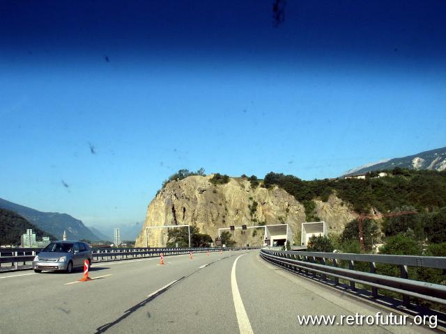 Autofahrt- Col du St. Bernard : 2006_07_22-23_001_CourmayeurCerviniaLiftology.JPG