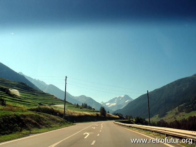 Autofahrt- Col du St. Bernard : 2006_07_22-23_003_CourmayeurCerviniaLiftology.JPG