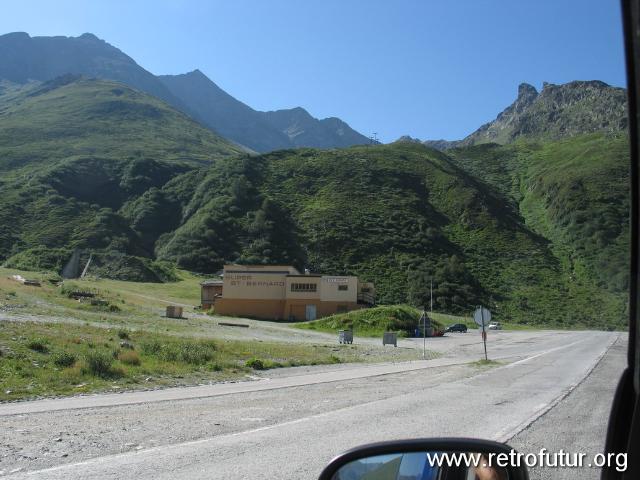 Autofahrt- Col du St. Bernard : 2006_07_22-23_005_CourmayeurCerviniaLiftology.JPG