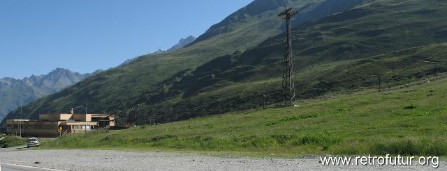 Autofahrt- Col du St. Bernard : 2006_07_22-23_008_CourmayeurCerviniaLiftology.JPG