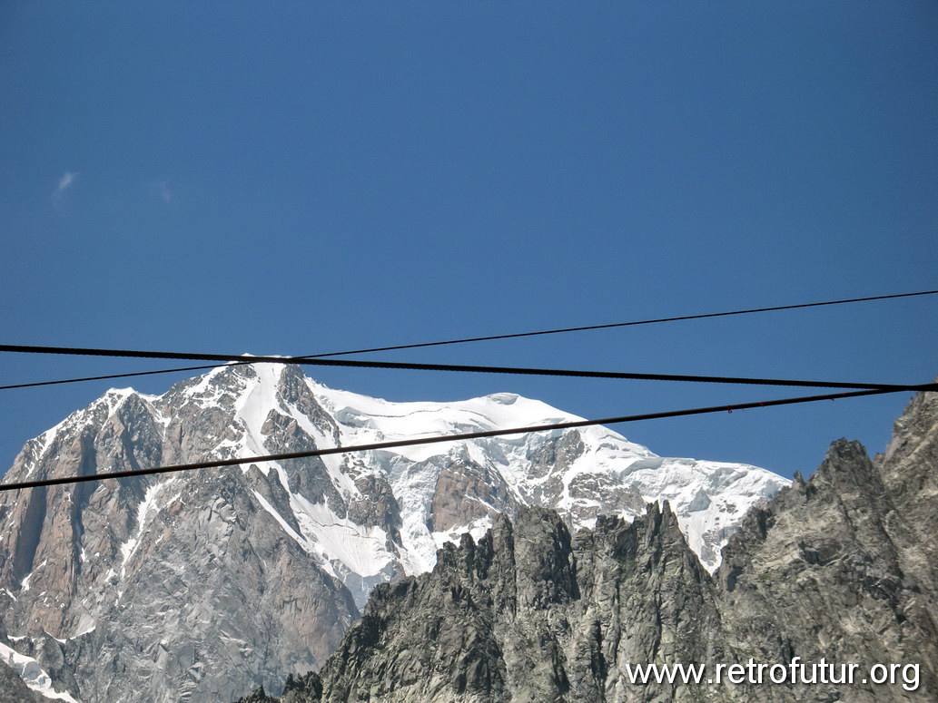 Steig entlang der 2. Sektion von  Le Pavillion zum Rif. Torino vecchio : 2006_07_22-23_069_CourmayeurCerviniaLiftology.JPG