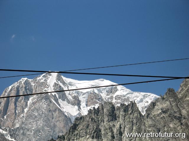 Steig entlang der 2. Sektion von  Le Pavillion zum Rif. Torino vecchio : 2006_07_22-23_069_CourmayeurCerviniaLiftology.JPG