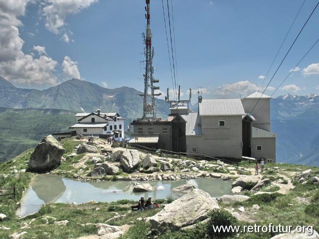 Steig entlang der 2. Sektion von  Le Pavillion zum Rif. Torino vecchio : 2006_07_22-23_081_CourmayeurCerviniaLiftology.JPG