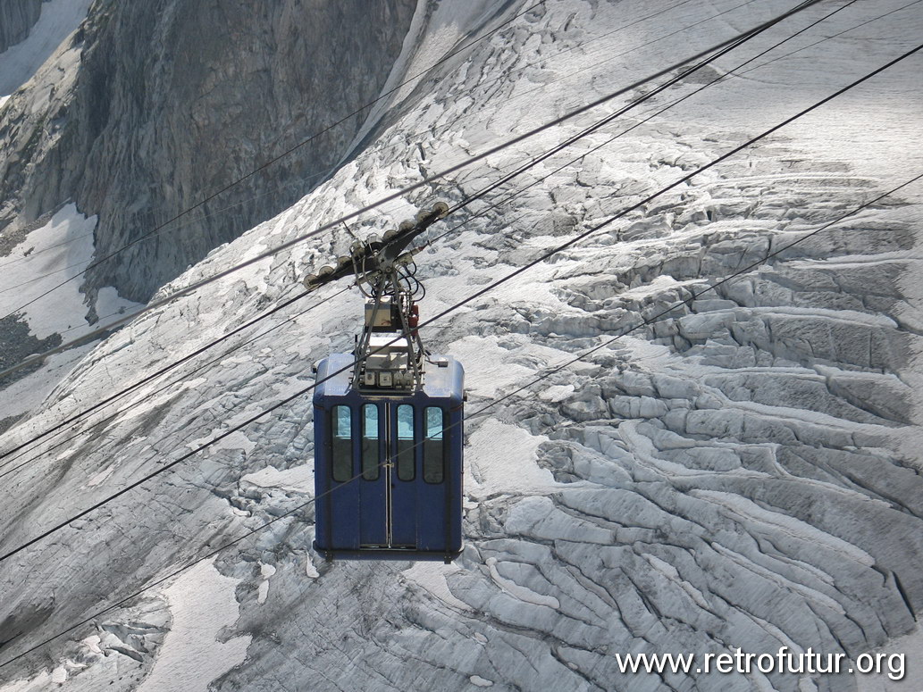 Ankunft - Rifugio Torino : 2006_07_22-23_138_CourmayeurCerviniaLiftology.JPG