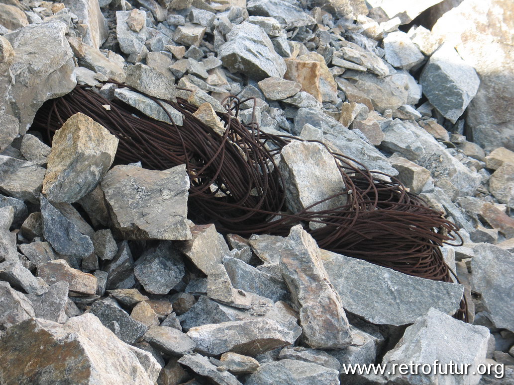 Punta Helbronner und Umgebung : 2006_07_22-23_159_CourmayeurCerviniaLiftology.JPG