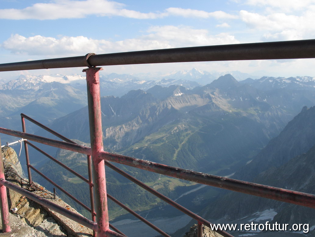 Rifugio Torino - Die Uebernachtung : 2006_07_22-23_206_CourmayeurCerviniaLiftology.JPG