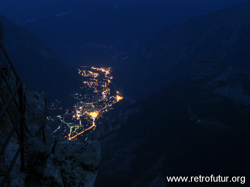 Rifugio Torino - Die Uebernachtung : 2006_07_22-23_212_CourmayeurCerviniaLiftology.JPG