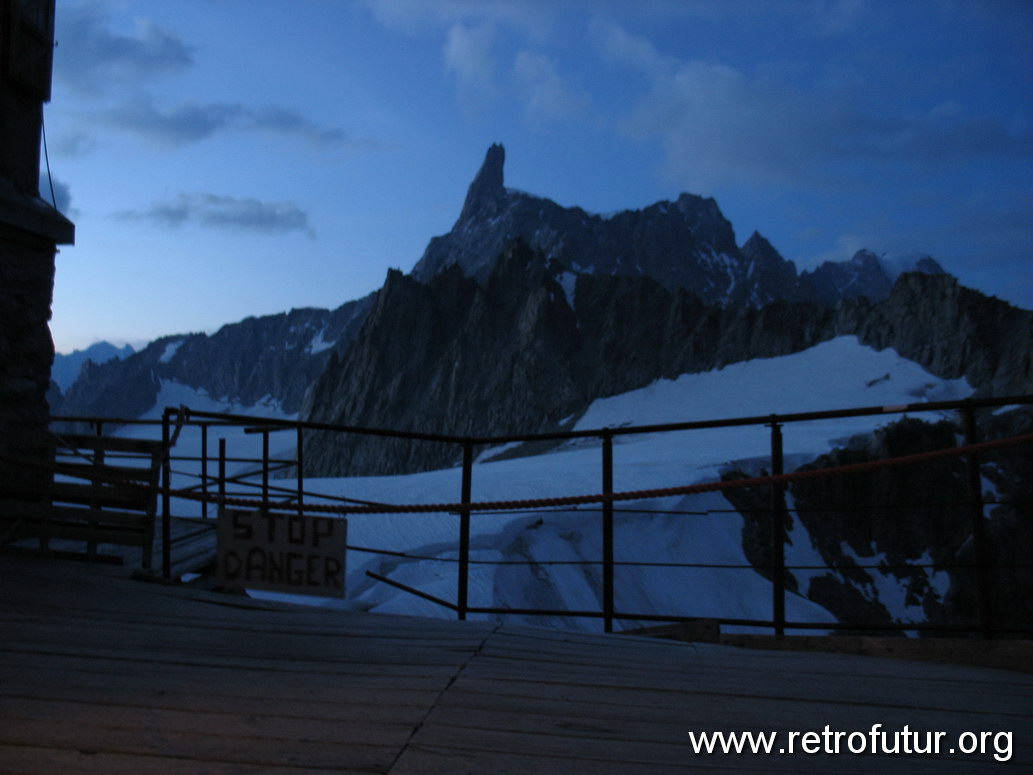 Rifugio Torino - Die Uebernachtung : 2006_07_22-23_213_CourmayeurCerviniaLiftology.JPG