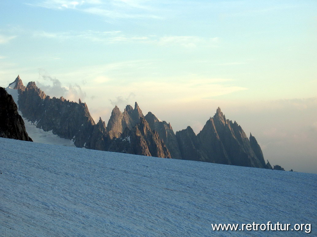 Rifugio Torino - Die Uebernachtung : 2006_07_22-23_215_CourmayeurCerviniaLiftology.JPG