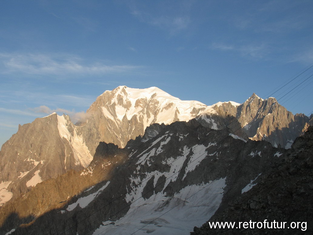 Rifugio Torino - Die Uebernachtung : 2006_07_22-23_217_CourmayeurCerviniaLiftology.JPG