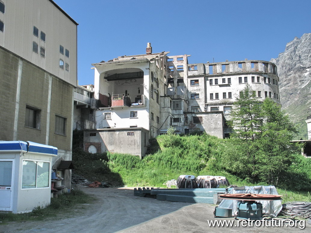 Stazione Museroche / La Gran Baita : 2006: Stazione ed ampliamento