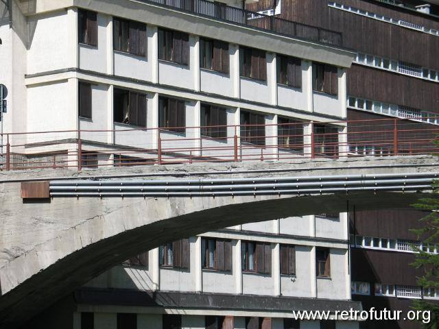 Ponte in prossimità della stazione funiviaria (anni 1960? ) (61.89 KByte) Considerazioni urbanistiche : Ponte in prossimità della stazione funiviaria (anni 1960? )