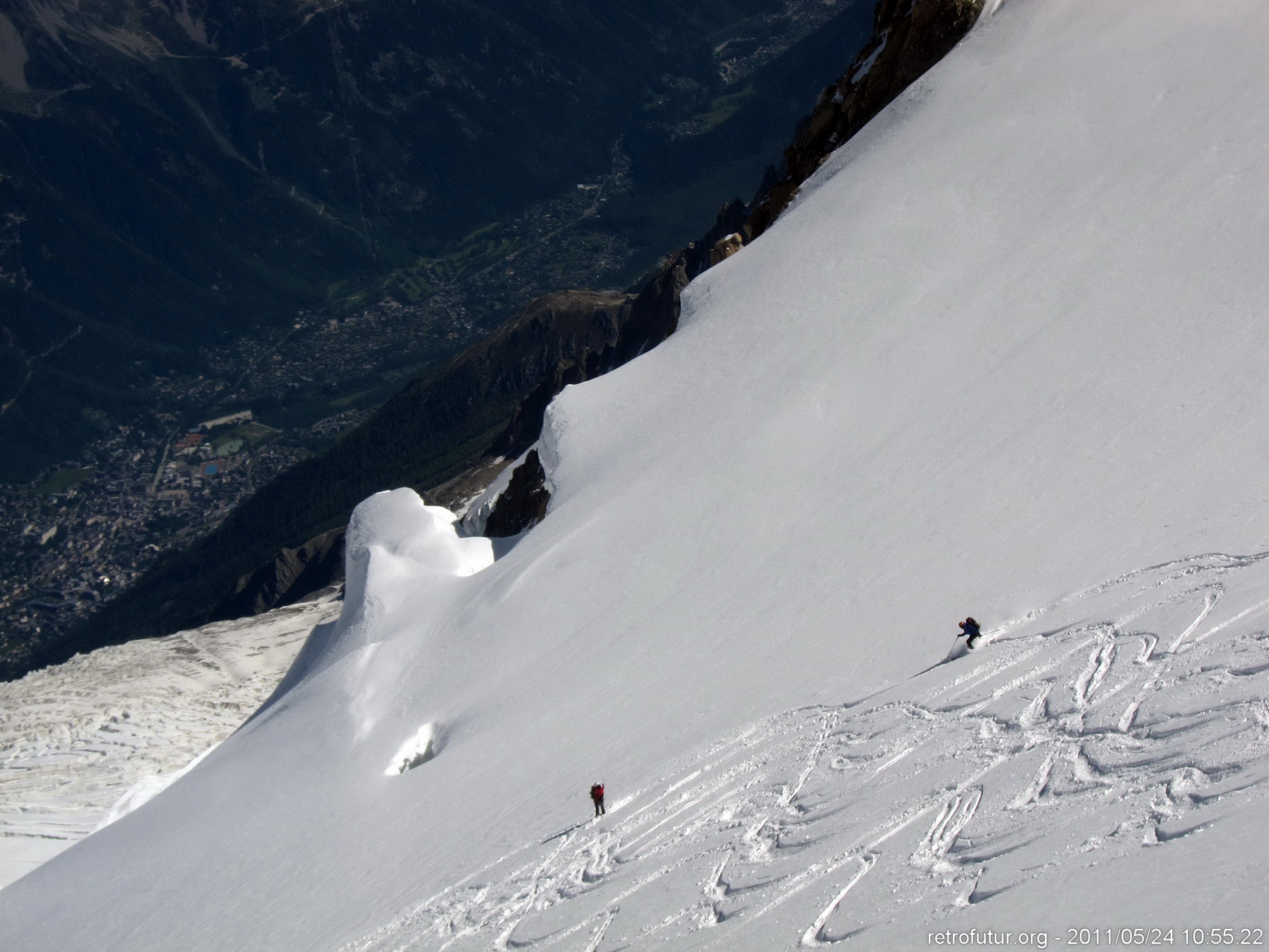 Tag 3: Der Gipfel : 10:55 - Chamonix (3km unten), Klaus (mitte), Clemens (rechts)