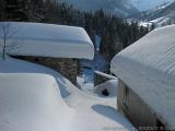Durch die zentrale Dorfstrasse im Pulver...wo gibt es denn sowas? (43.72 KByte) 12.3 :: Nice-Isola 2K (FRA) - Bagni di Vinadio / Strepeis (ITA) : Durch die zentrale Dorfstrasse im Pulver...wo gibt es denn sowas?