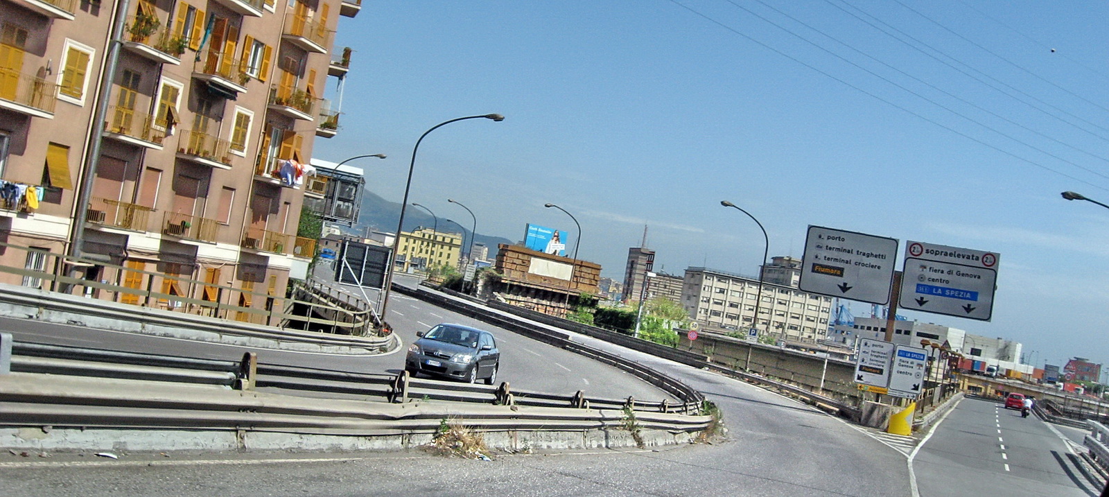 Genova - Infrastructure styles and codes : IMG_0275.jpg