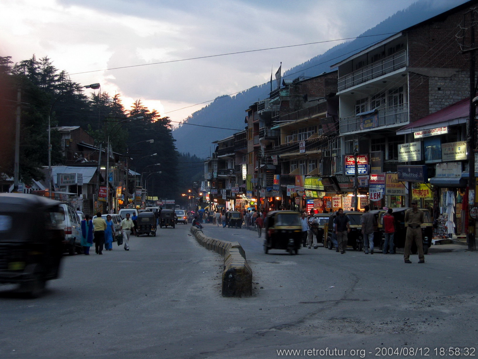 Approach 1 : Manali main road