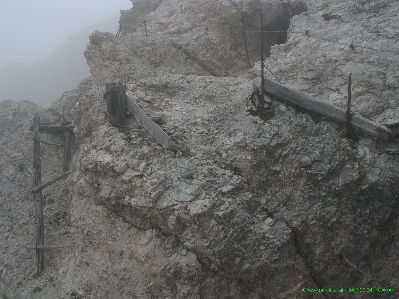 Secondo tratto: Forcella Staunies - Grande fotoreportage 2007 : ...ma poi si trasforma in una...