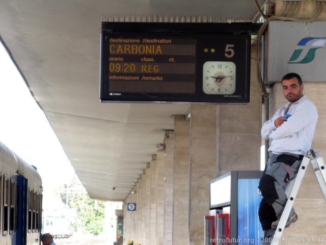 Train to Iglesias: Start of 4 day hike : Train to Carbonia