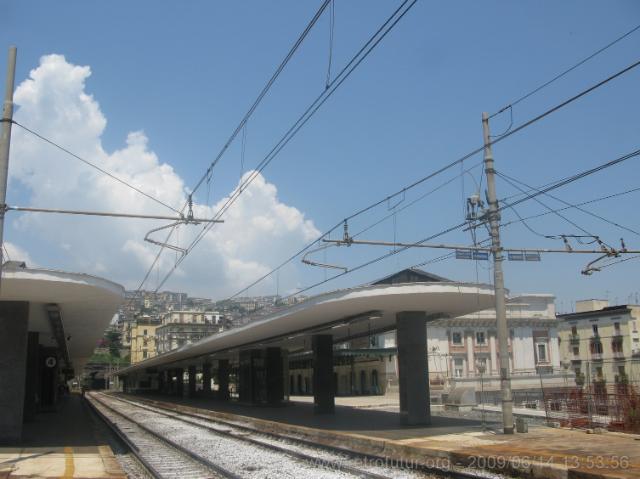 Mergellina Railway Station (Metro Line 2) (39.9 KByte) 14.6: Napoli infrastructure impressions : Mergellina Railway Station (Metro Line 2)
