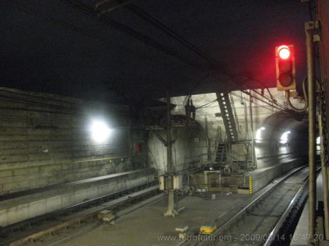 Metro Line 2 (41.59 KByte) 14.6: Napoli infrastructure impressions : Metro Line 2