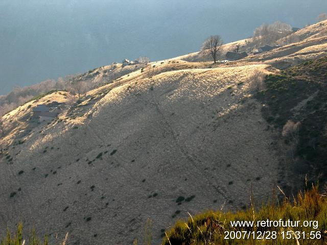 Pian Vada (Monte Zeda) / Lago Maggiore : Über die Wiesen geht es später hinab