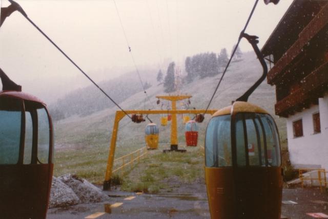 ## (30.94 KByte) Livigno (SO) / Telecabina Carosello 3000 : ##