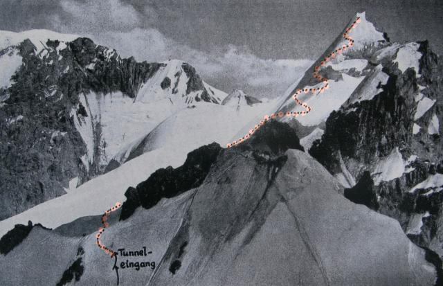 Der über ein kilometer lange Tunnel durch den Gletscher auf die Trafojer Eiswand (3565m) (50.6 KByte) Trafojer Eiswand 3556m - Erster Weltkrieg : Der über ein kilometer lange Tunnel durch den Gletscher auf die Trafojer Eiswand (3565m)