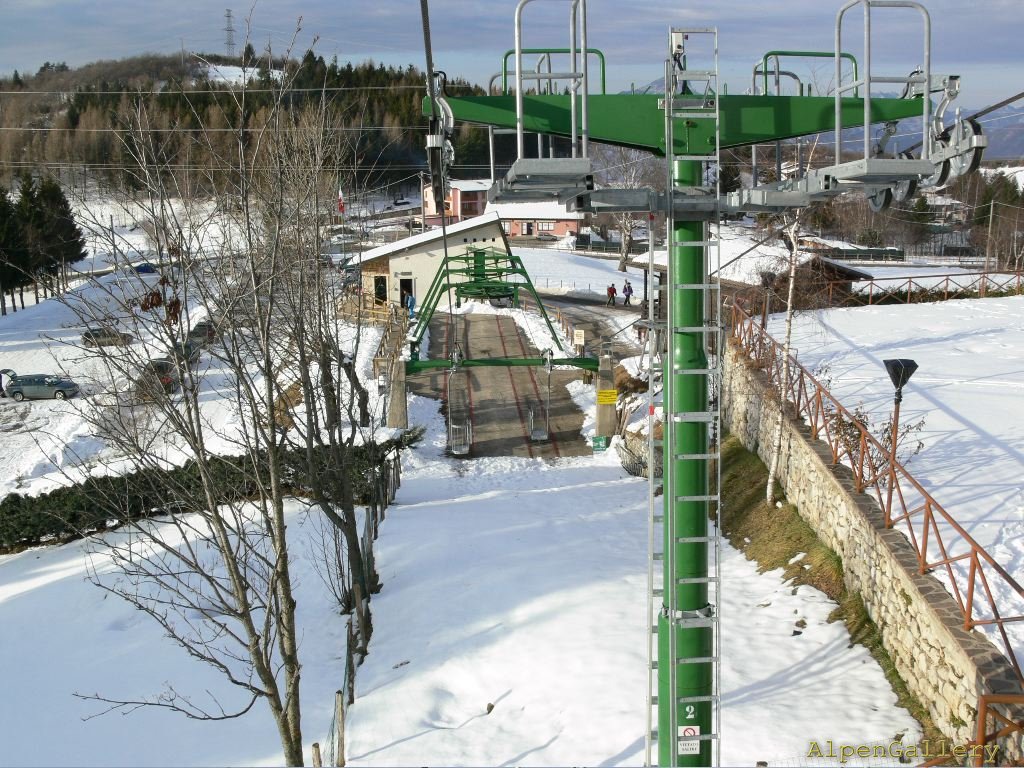 San Zeno / Cestovia Prada (VR)  - Monte Baldo : Piloni e rulliere perfettamente rifatti, come nuovi