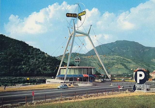 Cult of autogrill - Ahead of time : 1959: Ronca Scrivia (Milano - Genova)