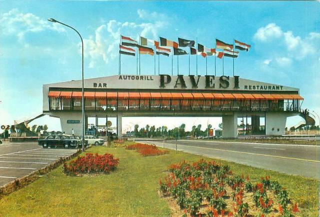 Cult of autogrill - Ahead of time : 1959: Fiorenzuola D'Arda (Autostrada del Sole)