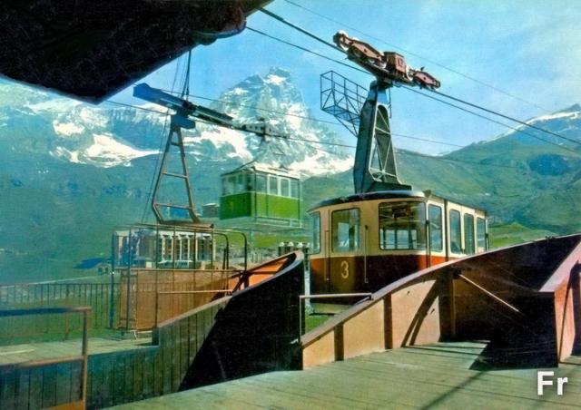 Le due funivie parallele in funzione (ca. 1965) (52.97 KByte) Stazione Museroche / La Gran Baita : Le due funivie parallele in funzione (ca. 1965)