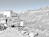 Funivia Cime Bianche I - Stazione intermedia : Vista esterna della stazione intermedia Cime Bianche I