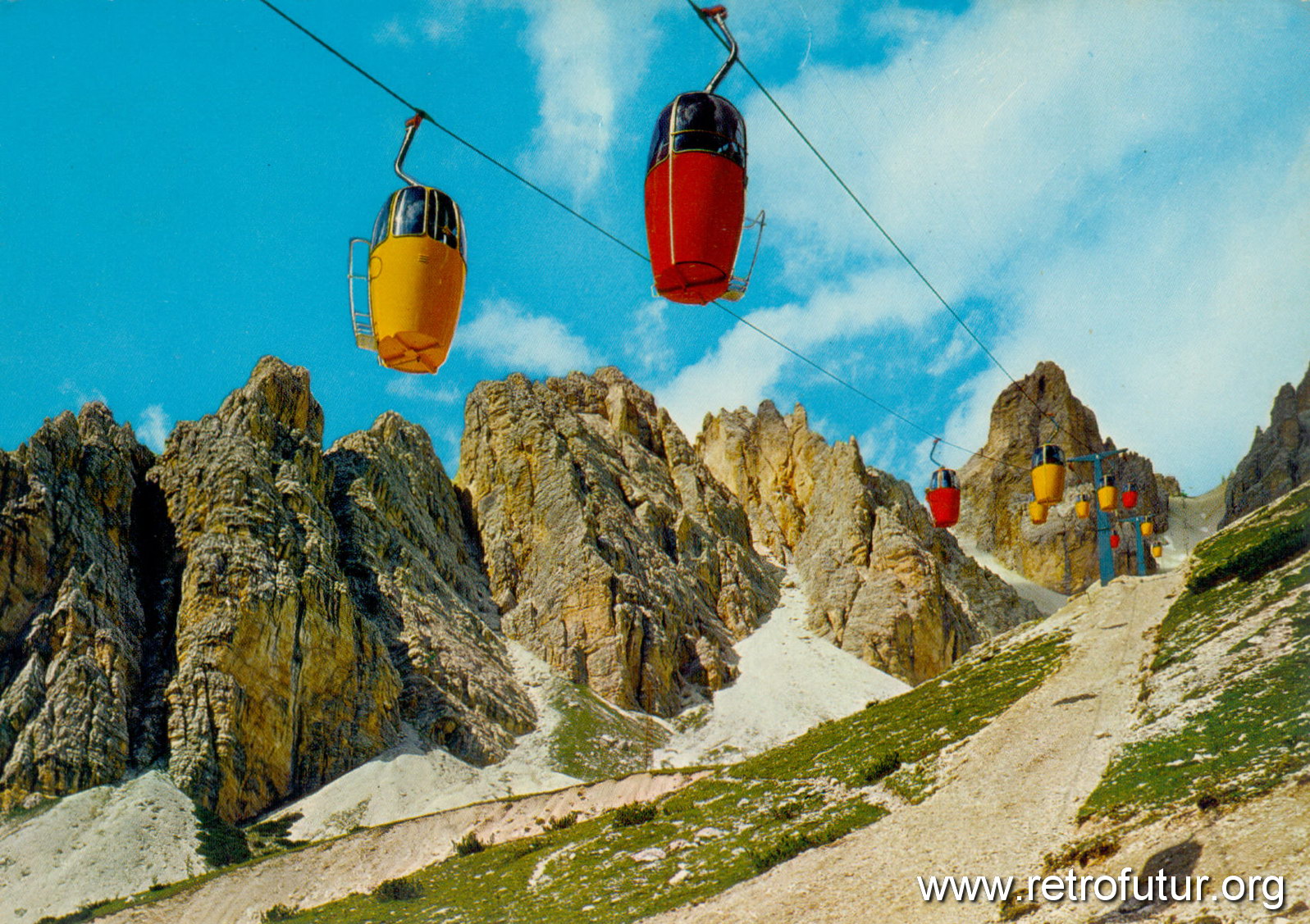 Secondo tratto: Forcella Staunies - Foto storiche : Zweite Generation mit geschlossenen Kabinen, Leitner, Aufnahme ca. 1978