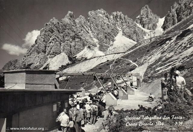 Secondo tratto: Forcella Staunies - Foto storiche : Tutti in fila in aspettando il proprio turno