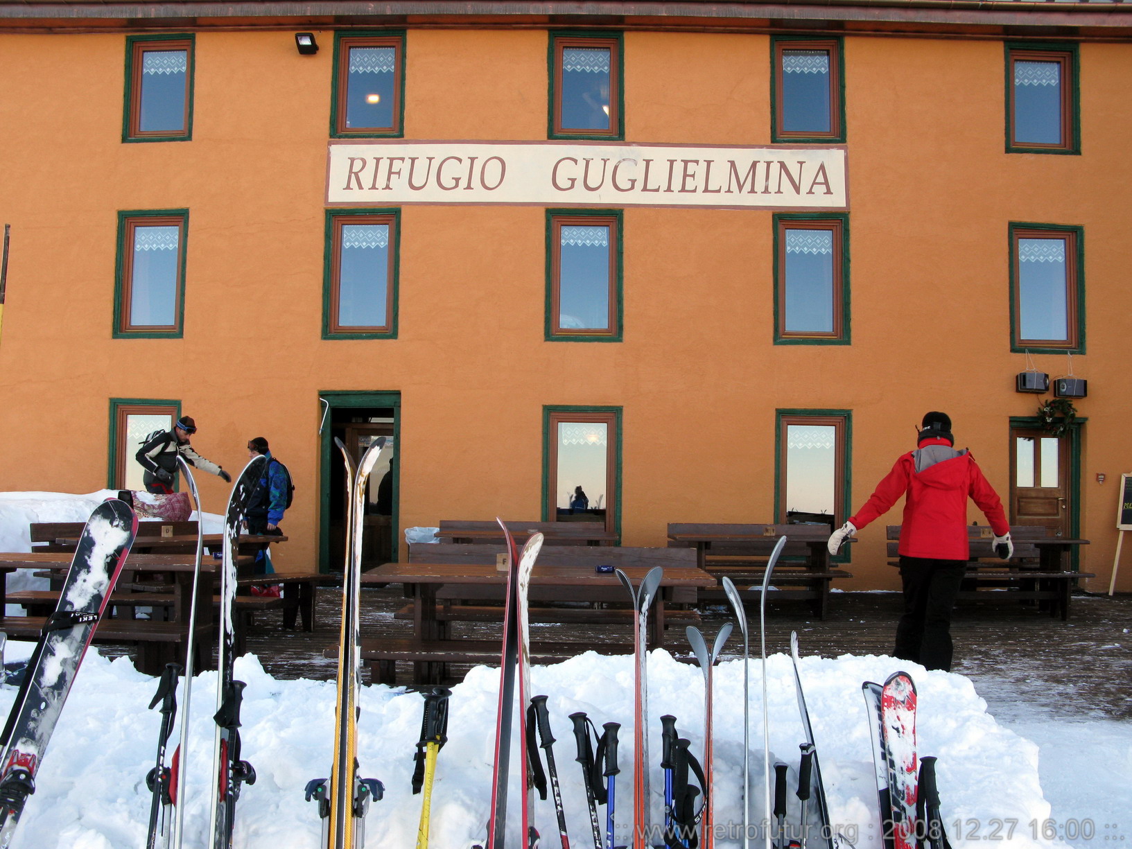 Rifugio Guglielmina (1878 - 2011) - Alagna : gugliemina_033_2008.12.27 16-00.JPG