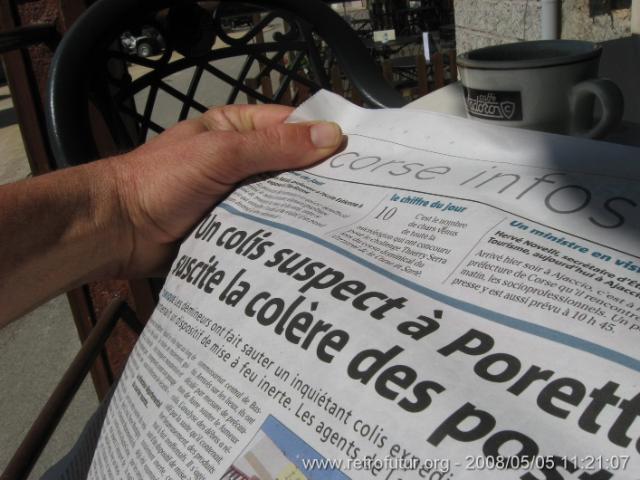 Caffè und Zeitung : 