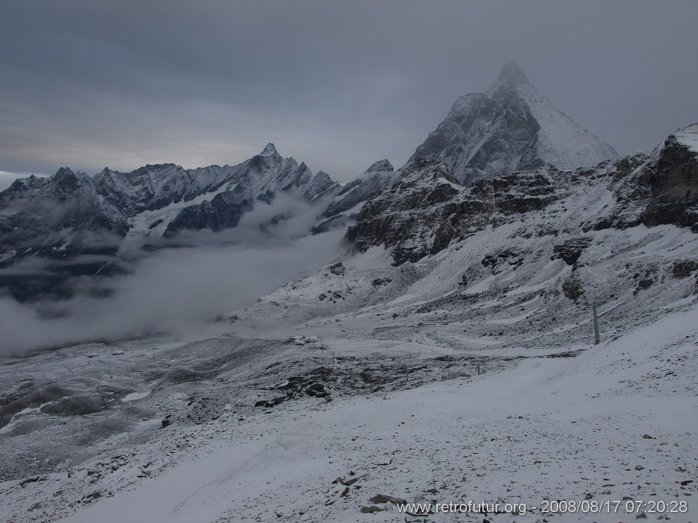 Aufstieg zur Bergstation entlang der 