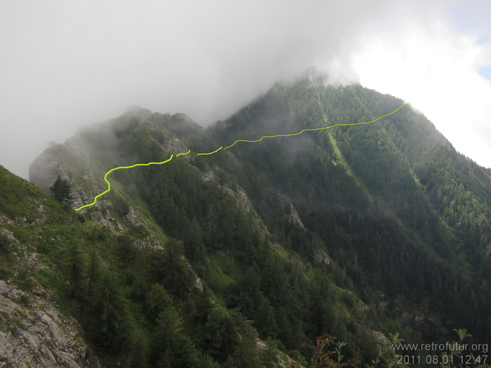 1.8. Passo Gouta - Colle Melosa (Rif. Allavena) : ligurien_MTB_085_2011.08.01_12-47.JPG