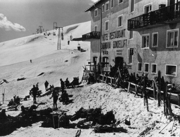 Meran 2000 (BZ) / Gondellift Piffinger Köpfl : Hotel Gondellift