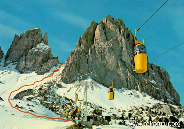 Sella Pass (BZ) / Gondellift Cestovia Langkofelscharte : Postkarte gelaufen 1974: Prominent die steile Skiabfahrt