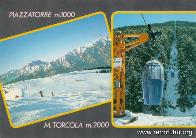 Piazzatorre (BG) / Cestovia Telecabina Monte Zuccone / Torcola : I cesti furono sostuiti da cabinaette biposto in fiberglass