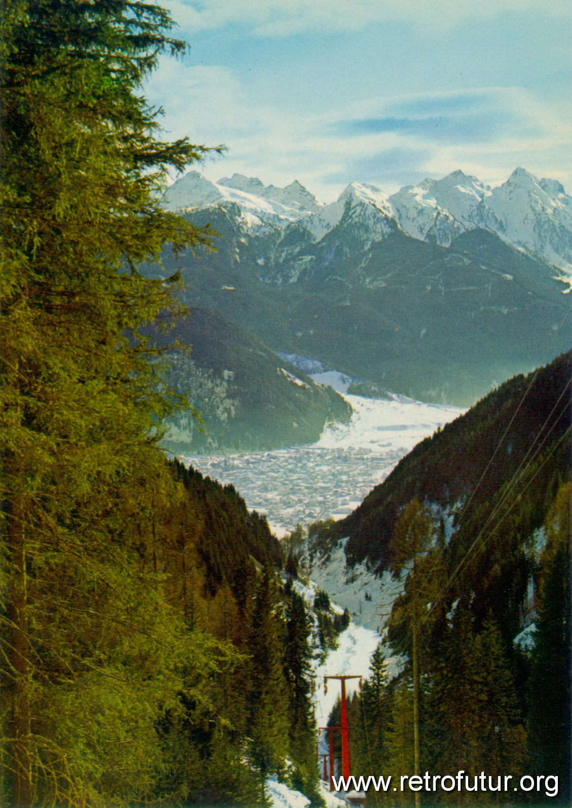 Predazzo (TN) / Ovovia Le Rois / Gardonè : Vista lungo la linea funiviaria di Predazzo, 1975 circa